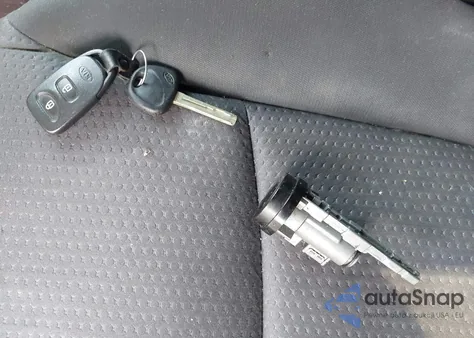 2011 Kia Sorento Lx из США, поврежденный, VIN 5XYKTDA19BG154699